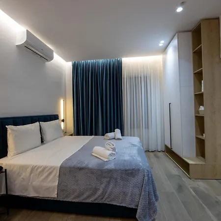 Niki's Tirana